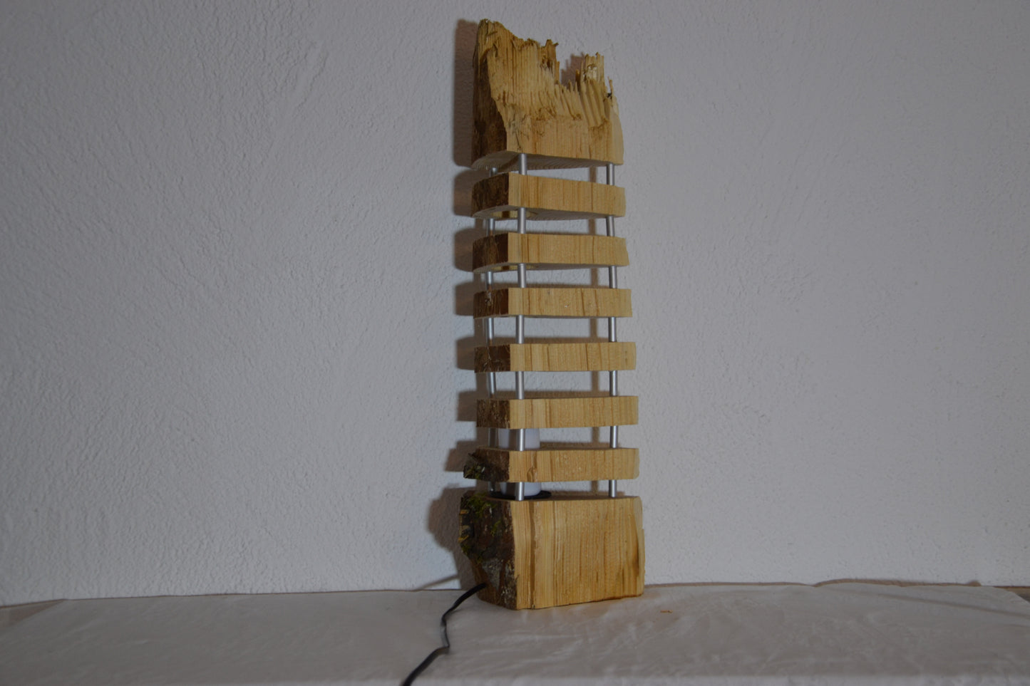 Holzlampe Handarbeit - Unikat